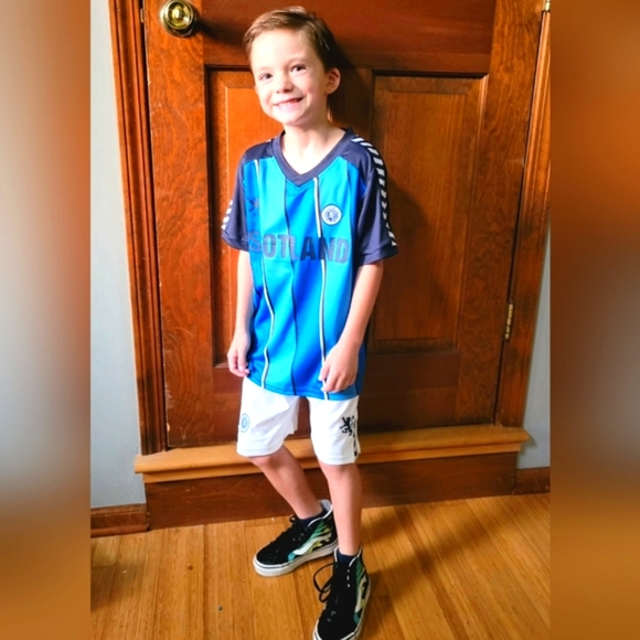 Meet your Posher, Tara - Picture 4 of 8